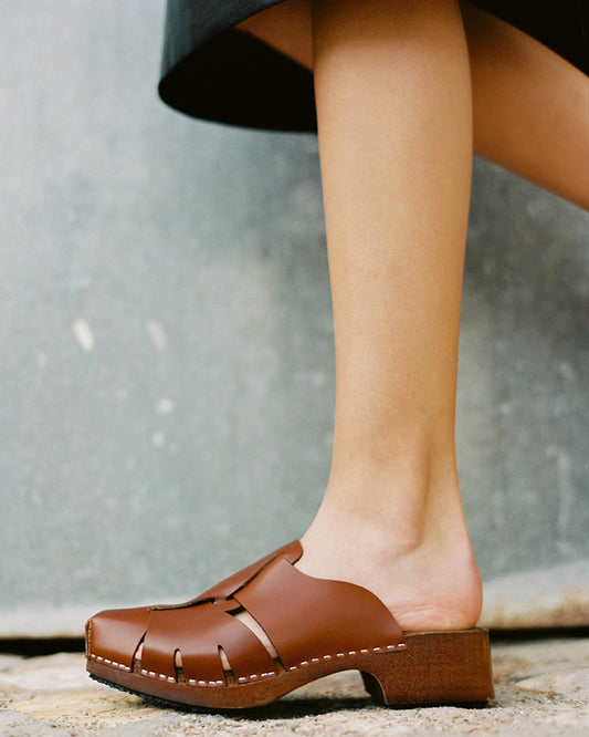 Hereu Sandals LICIA - Square Toe-Fisherman Mule Clog - Women
